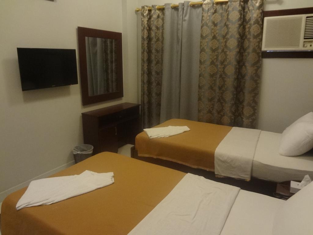 Al Sabkha Hotel Dubai Room photo