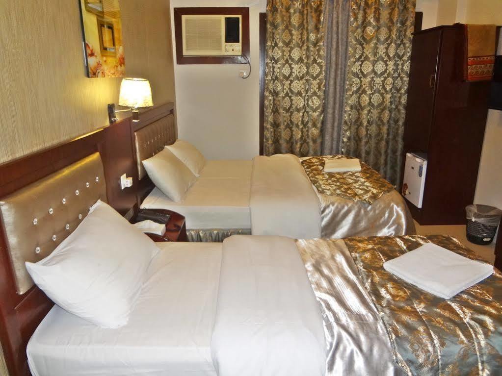 Al Sabkha Hotel Dubai Exterior photo